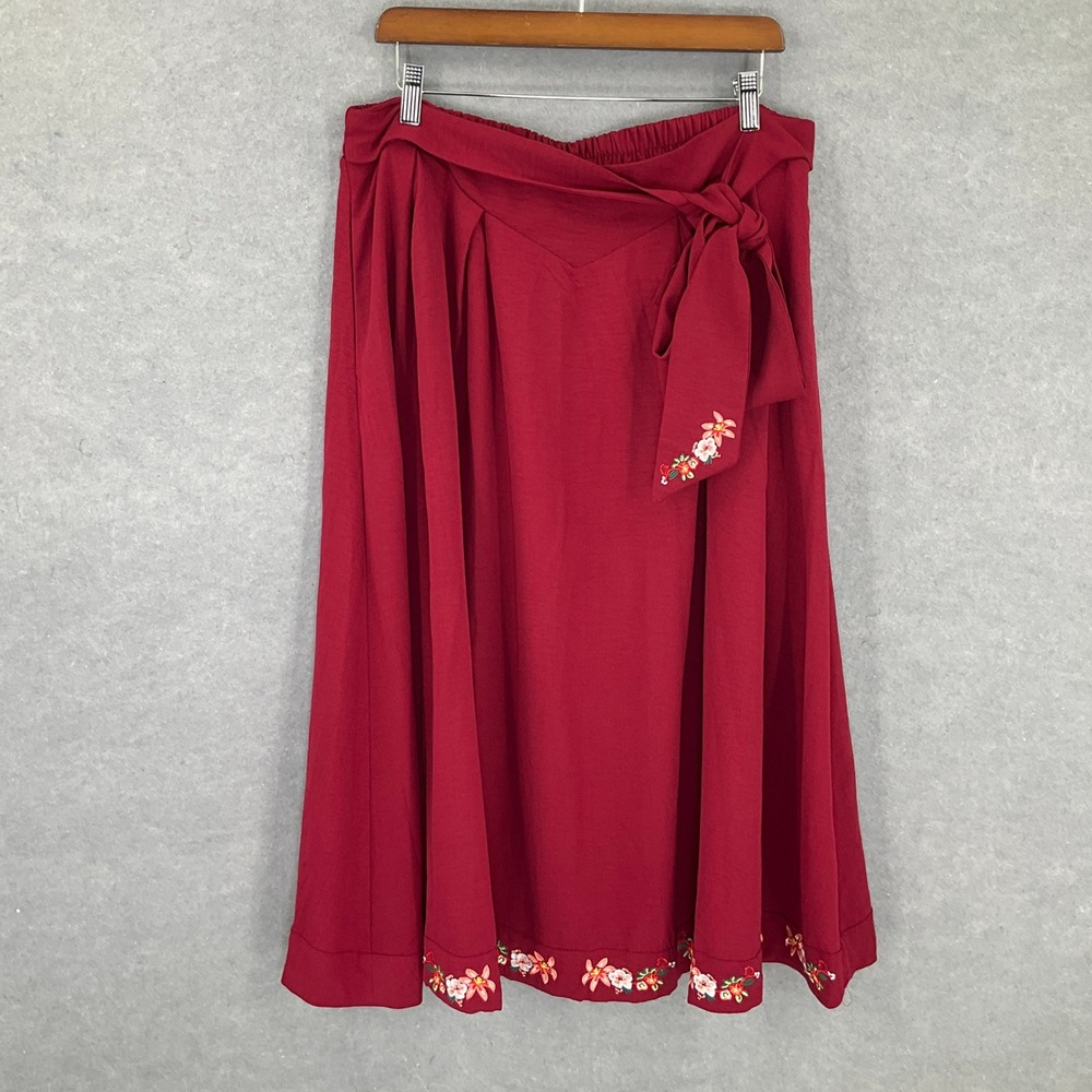 Scarlet Darkness 2XL Skirt Red Embroidered Floral Peasant Cottagecore Prairie